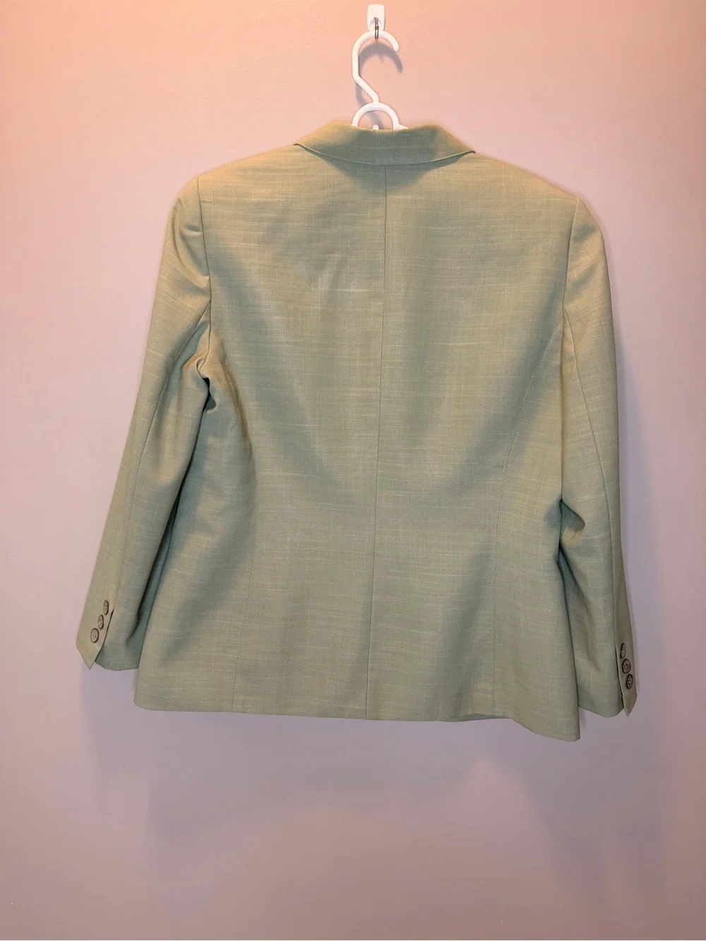 Kasper Light Sage Green Women's Tailored Blazer - Used - Size 16